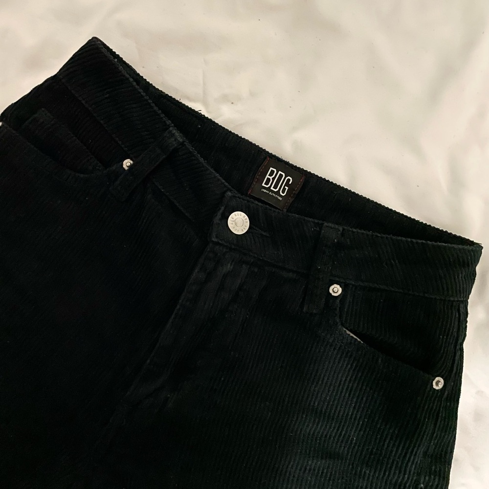 UO BDG BLACK CORDUROY PANTS